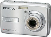 Máquina digital Pentax Optio E40 - Frente - Cortesia da Pentax, editada pelo Câmera versus Câmera