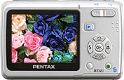 Máquina digital Pentax Optio E40 - Costas - Cortesia da Pentax, editada pelo Câmera versus Câmera