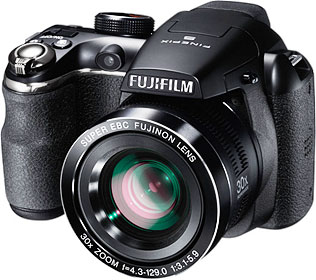 Câmera digital Fujifilm FinePix S4500 - Cortesia Fujifilm, editada pelo Câmera versus Câmera