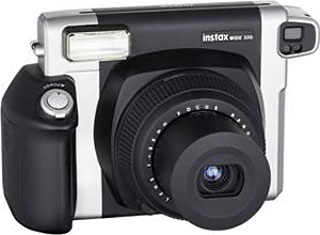 Máquina digital Fujifilm Instax Wide 300 - Foto editada pelo Câmera versus Câmera