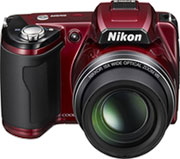 Máquina digital Nikon Coolpix L110 - Cortesia da Nikon, editada pelo Câmera versus Câmera