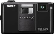 Máquina digital Nikon Coolpix S1000pj - Cortesia da Nikon, editada pelo Câmera versus Câmera