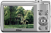 Máquina digital Nikon Coolpix S225