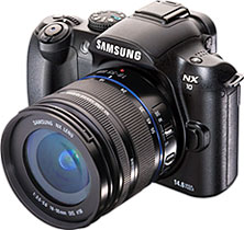 Máquina digital Samsung NX10 com lente opcional - Foto editada pelo Câmera versus Câmera